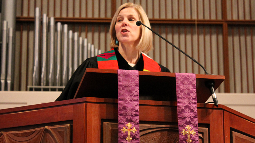 Rev. Jennifer Clark.jpg
